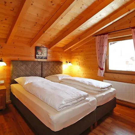 בקתה Chalets Almdorf Zillertal - Otr05512-tyd